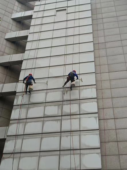 名山区高空外墙清洗